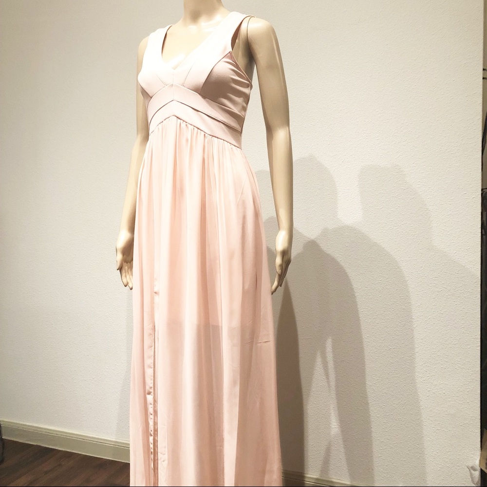 Venus soft pink shift dress Medium Gorgeous Dress